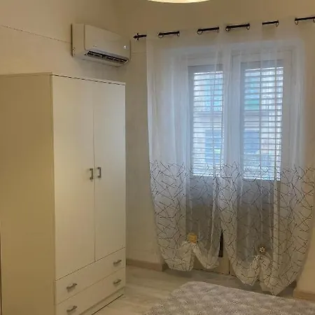 Casuzza Olivuzza شقة